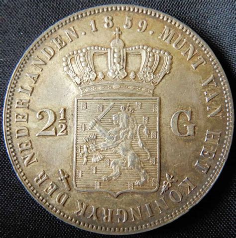 nederlanden coin 2 and half guilder